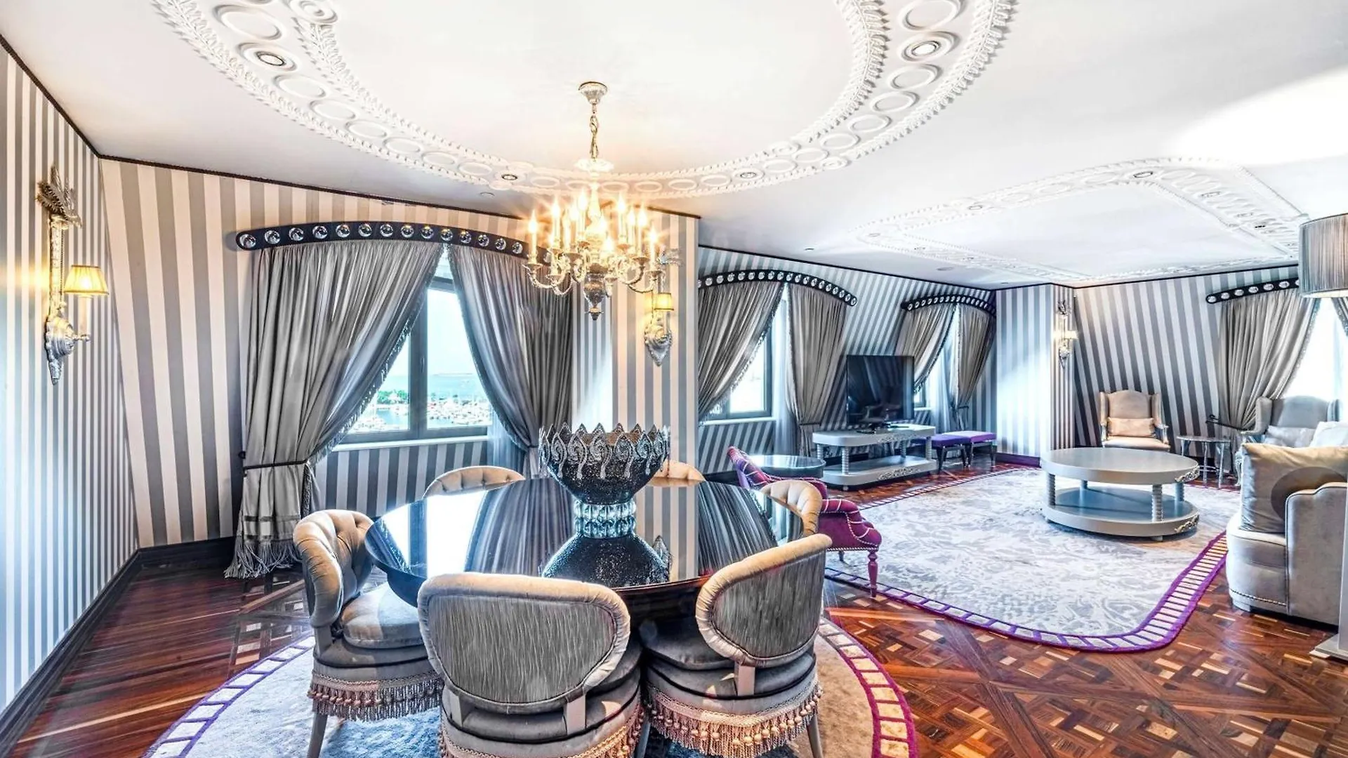 Wyndham Grand Istanbul Kalamis Marina Hotel 5*,