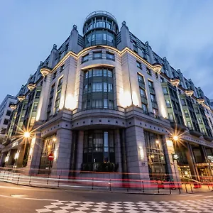 radisson-blu-royal-hotel-brussels.brusselshotelsbook.com/