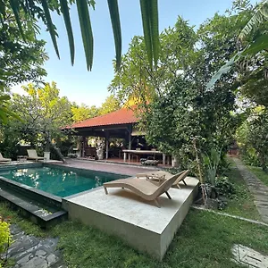 Bali Telaga Hati Yoga Healing And Retreat Center Хостел Санур