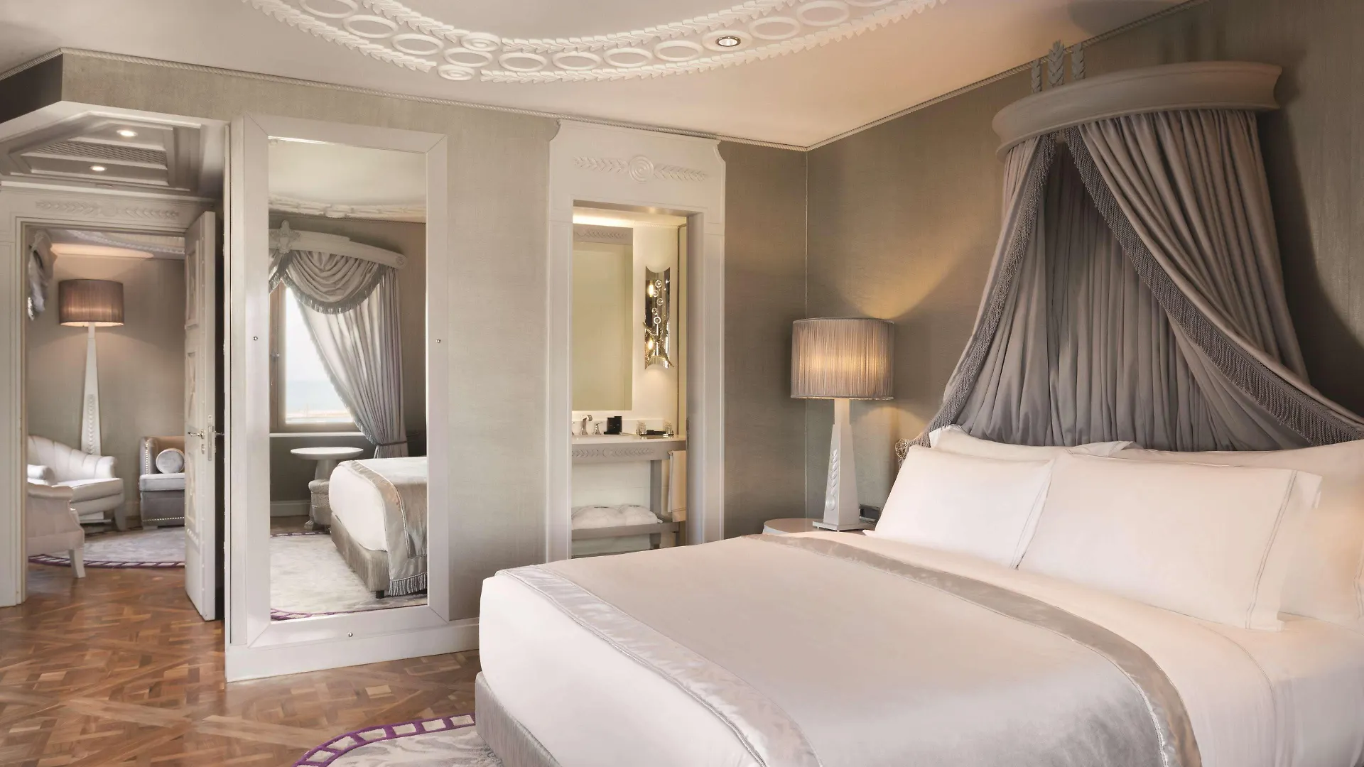 Wyndham Grand Istanbul Kalamis Marina Hotel