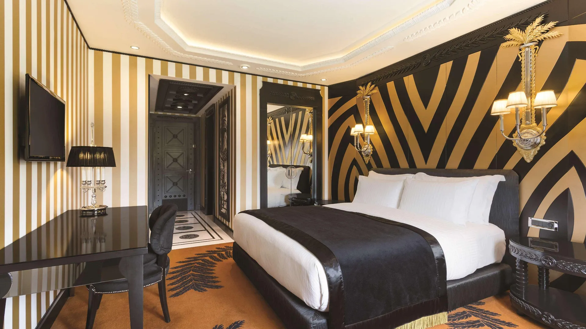 Wyndham Grand Istanbul Kalamış Marina Hotel Türkiye