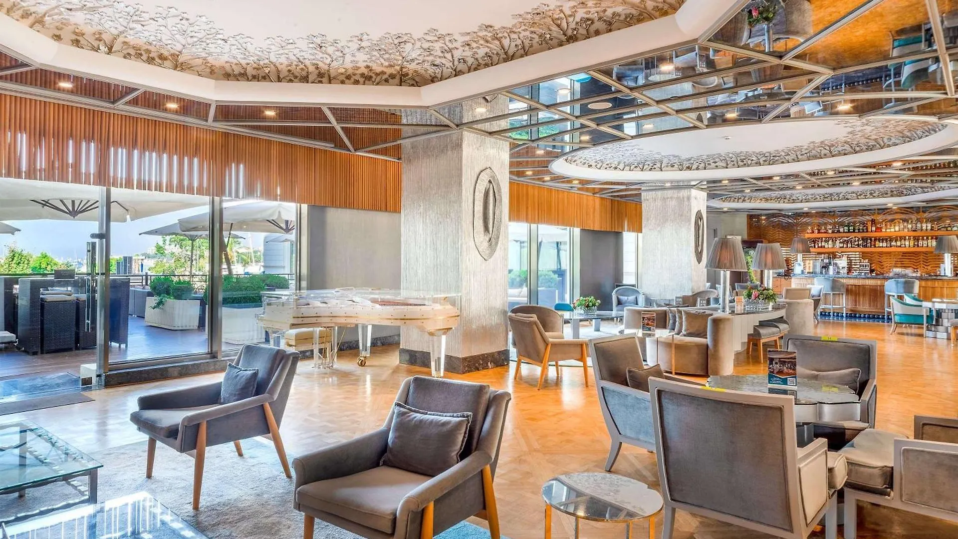 Wyndham Grand Istanbul Kalamış Marina Hotel